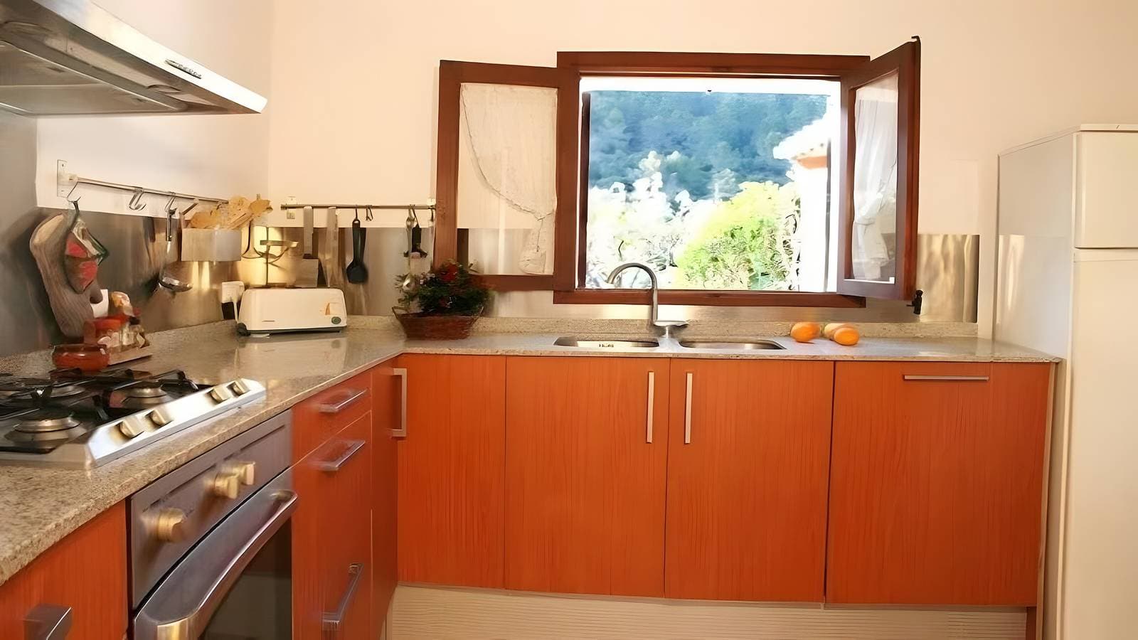 Foto 9 von 25: Villa 'Camp De L'Alzina' mit Bergblick, Wi-Fi und Klimaanlage