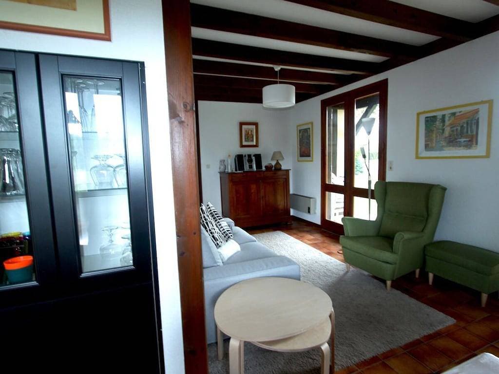 Foto 8 von 20: Ferienhaus in Bias mit Schwimmbecken