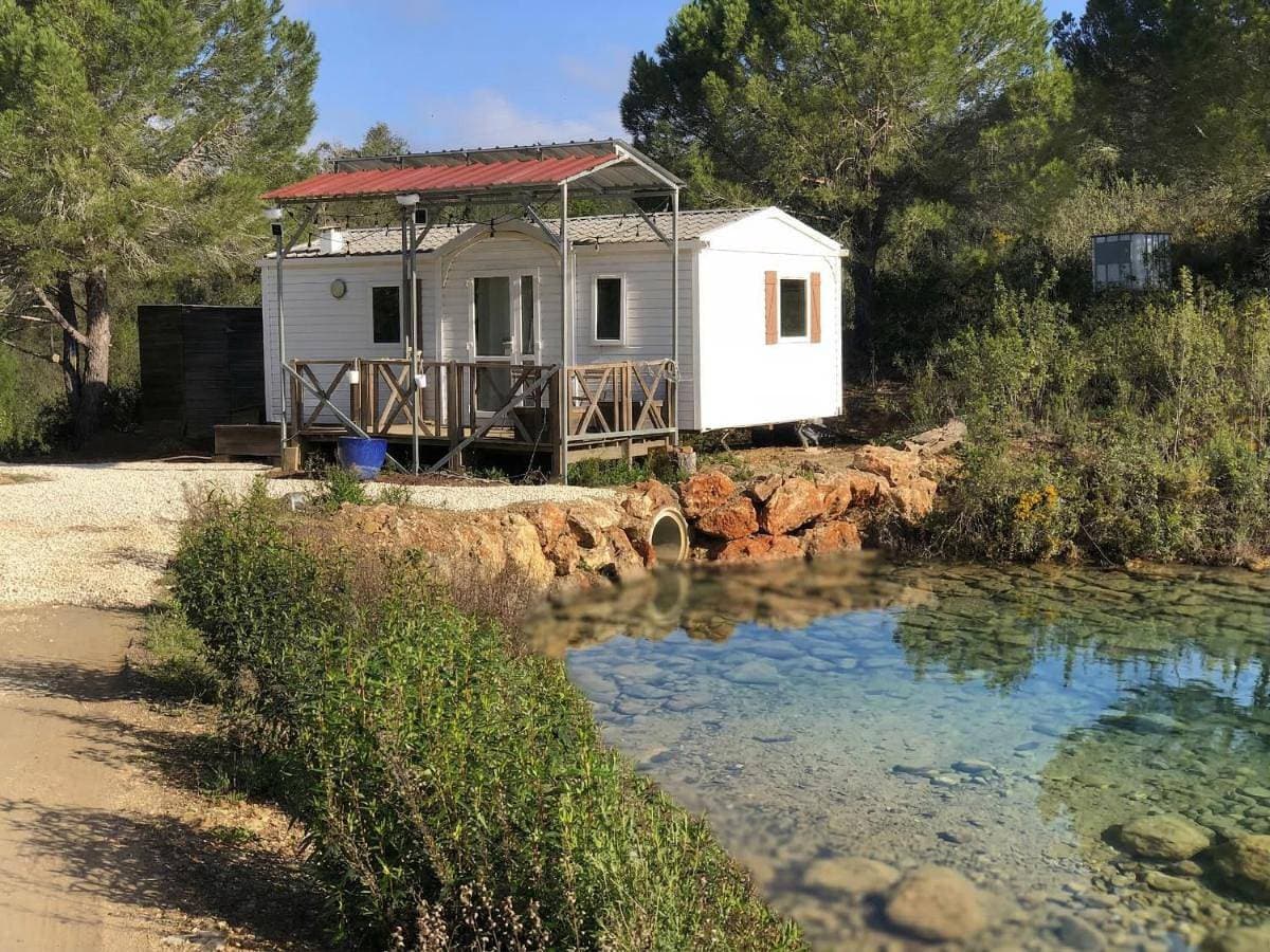 PARAISO NO LAGO Paradis sur le lac Paradise on the Lake 1