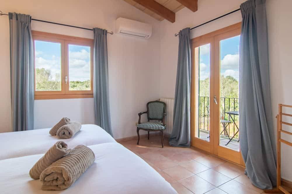 Foto 5 von 30: Finca Binitaref