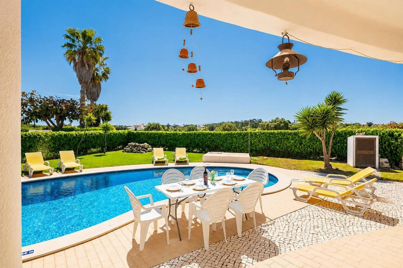 Foto 4 von 27: Villa für 6 Personen mit Terrasse