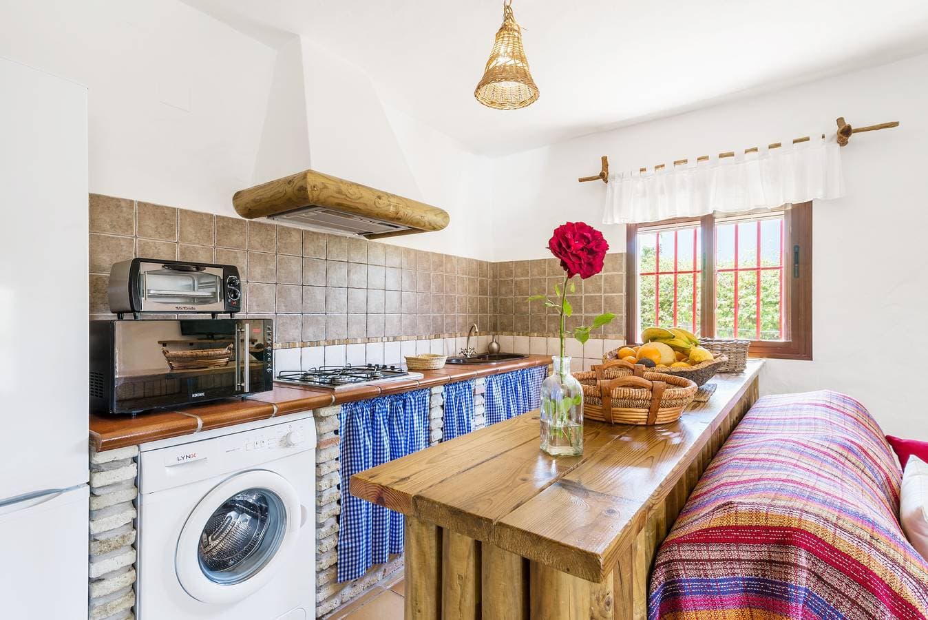 Foto 10 von 25: Ferienhaus 'El Olivo' mit Gemeinschaftspool, privater Terrasse und WLAN