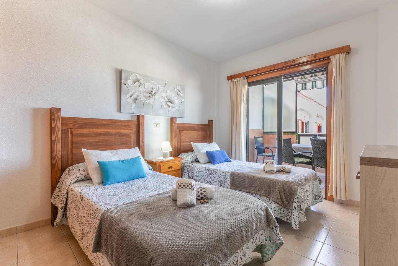 Foto 12 von 31: Ferienwohnung 'Atlantic View' mit Meerblick, Gemeinschaftspool und WLAN