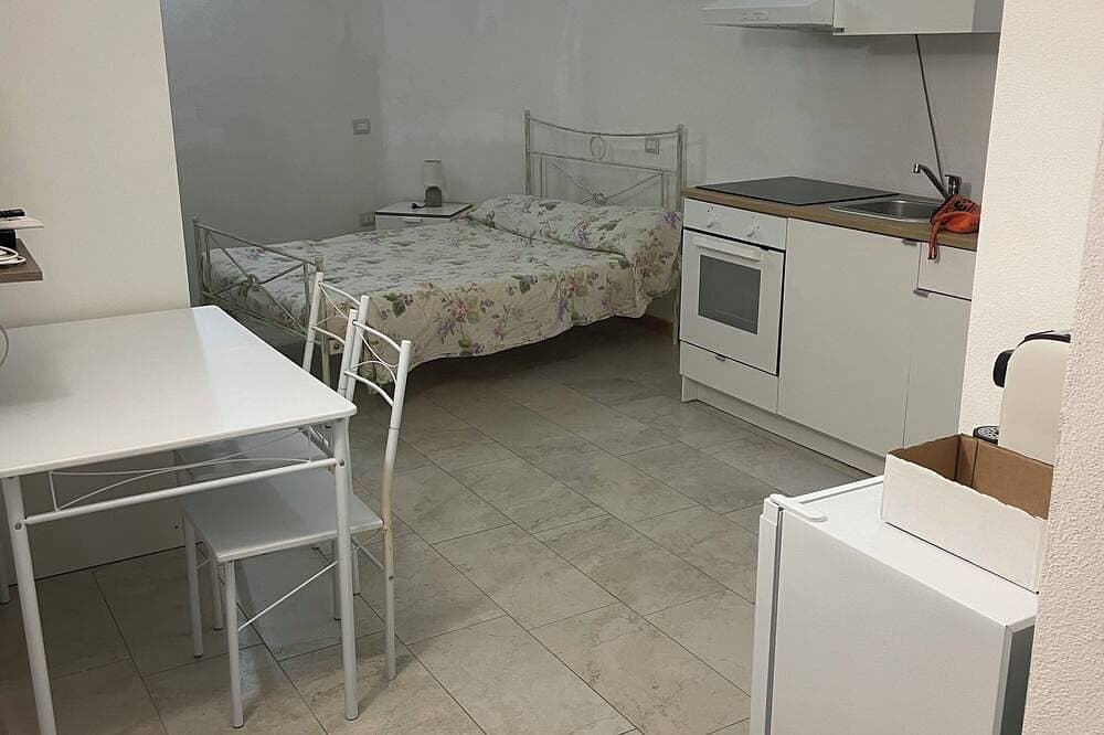 Foto 3 von 8: Beautiful studio apartment with all the comforts just a stone's throw from the sea