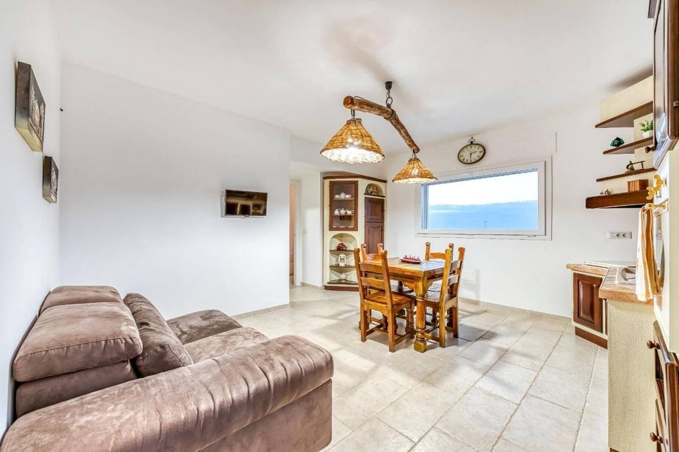 Foto 5 von 14: Apartment „Dimore Di Matilde – Attico Vistamare“ mit Meerblick, privater Terrasse & Klimaanlage