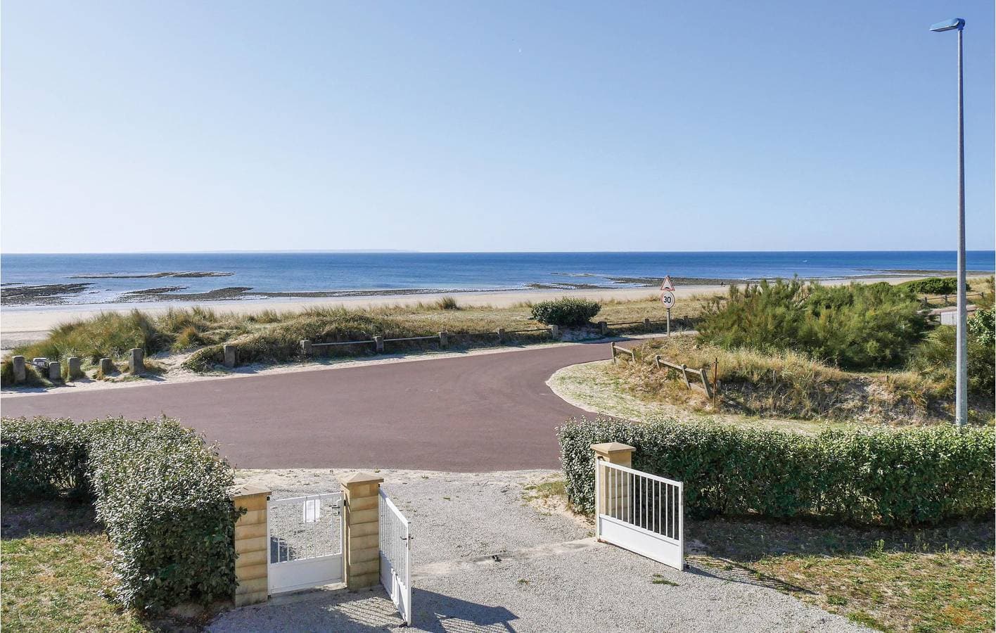 Foto 8 von 28: Appartement am Meer mit kostenlosem Parkplatz und Internet