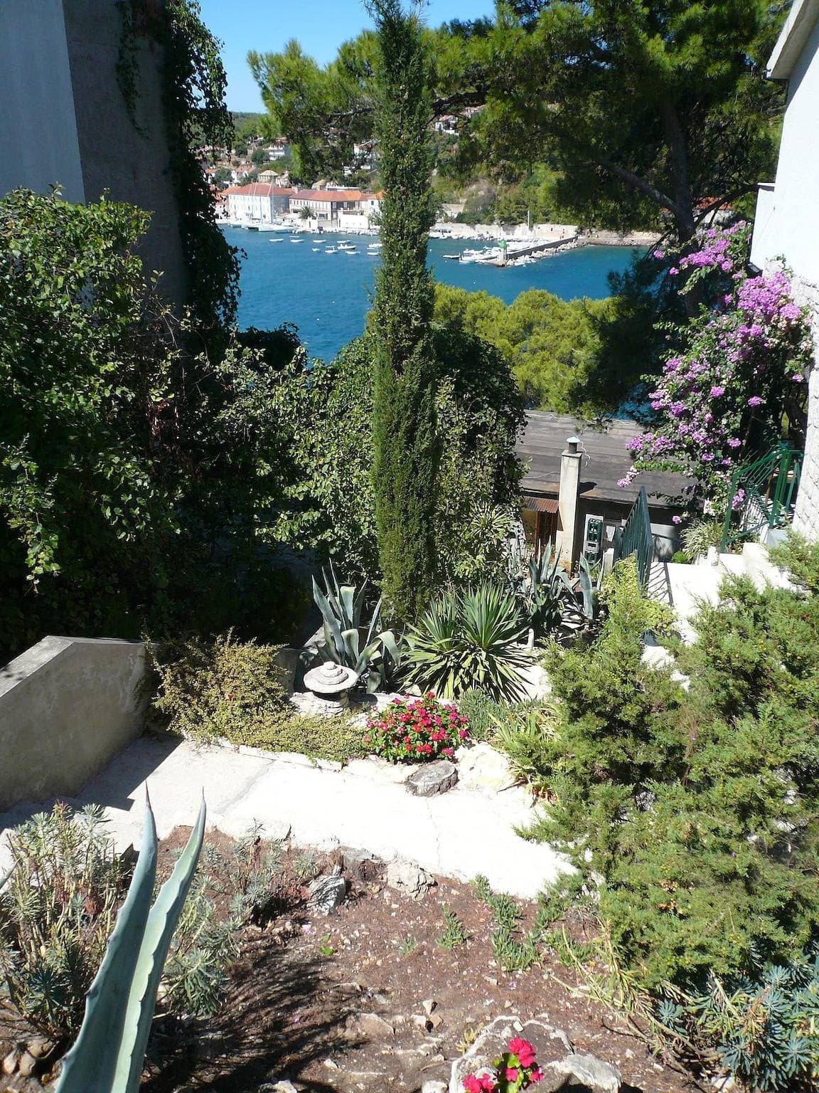 Foto 8 von 38: Studio Appartement mit Terrasse und Meerblick Jelsa, Hvar As-25835-a