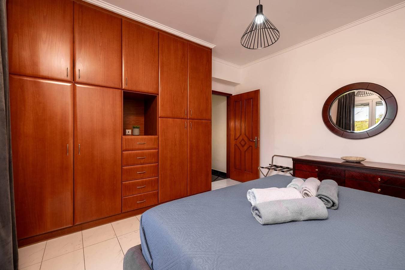 Foto 11 von 44: Villa für 8 Personen mit Whirlpool