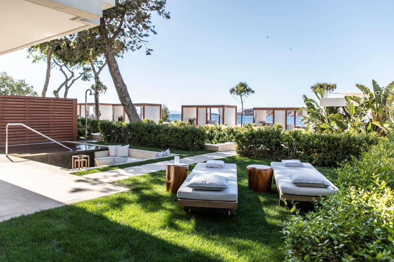 Foto 7 von 13: One-Bedroom King Suite with Nafsika Sea View Garden