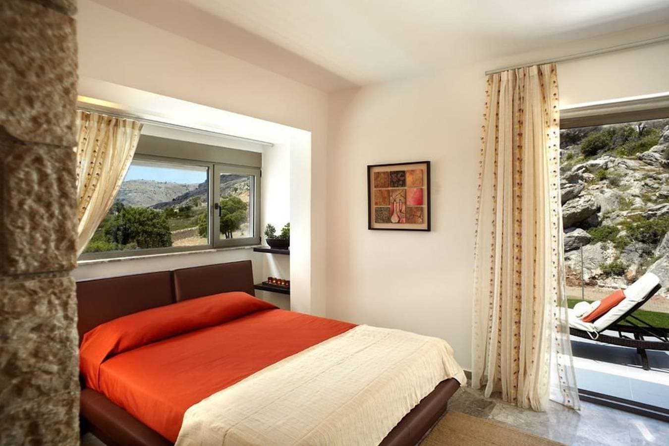 Foto 6 von 10: Executive Rhodes Villa | Villa Eleana | 3 Bedroom Stunning Sea Views | Pefkos