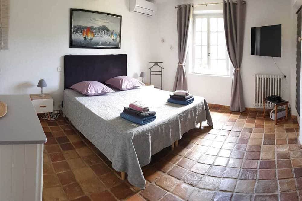 Foto 4 von 30: Unabhängige Villa mit großem Pool und Sommerküche