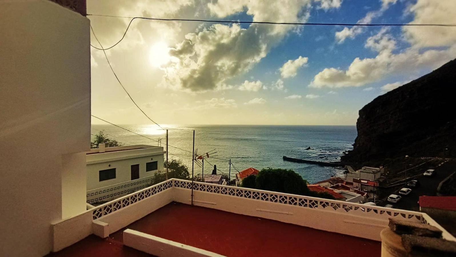 Foto 12 von 37: Alquilaencanarias Casa La Playa La Gomera – Meerblick, Balkon, nahe Playa de Alojera