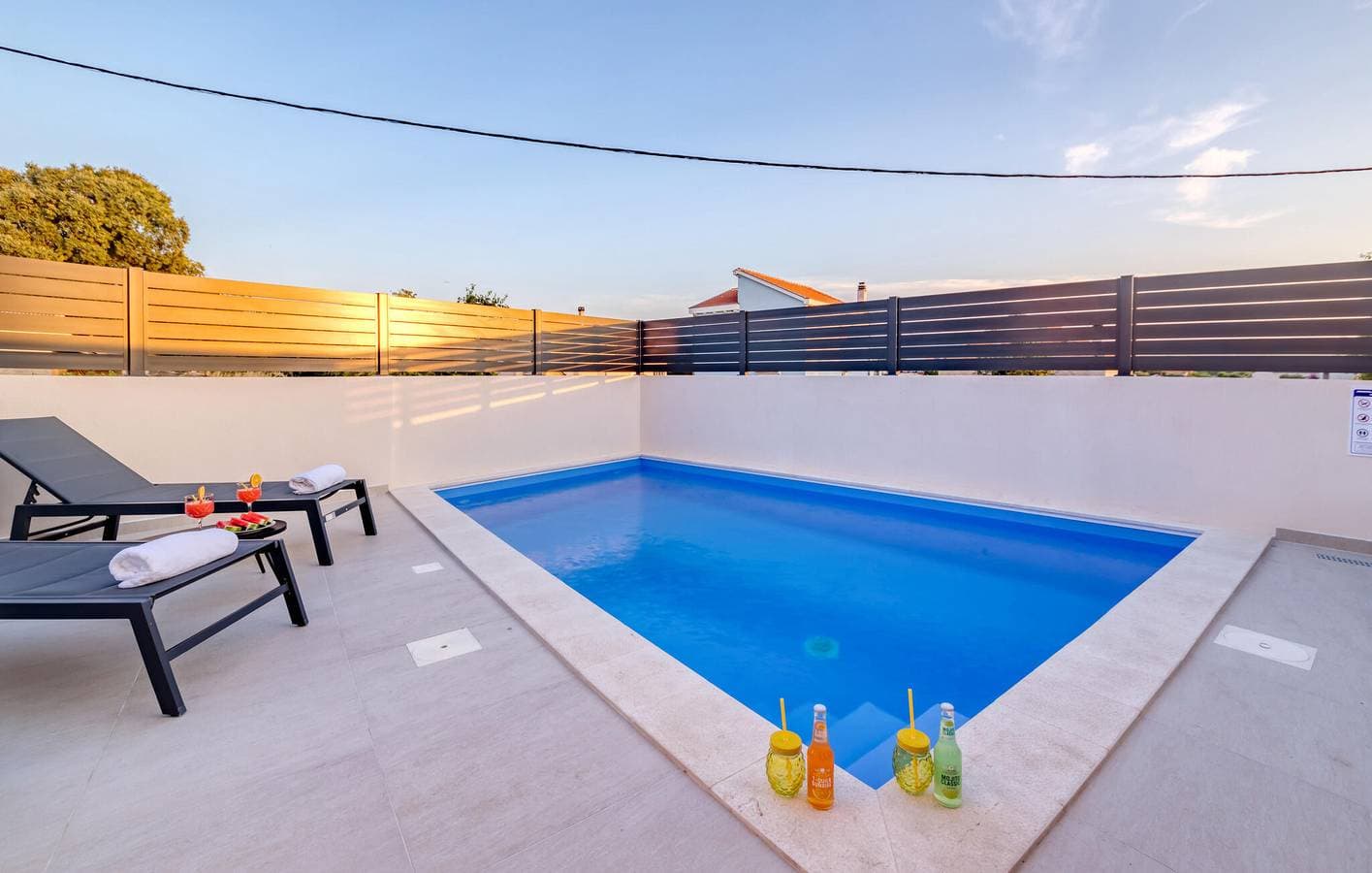 Foto 5 von 33: Reizende 2-Zimmer-Wohnung mit Pool, WLAN und Terrasse in Küstennähe