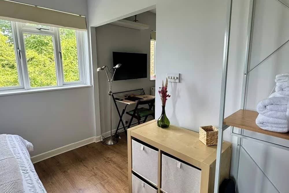 Foto 4 von 10: Charming village apartment in Surrey England