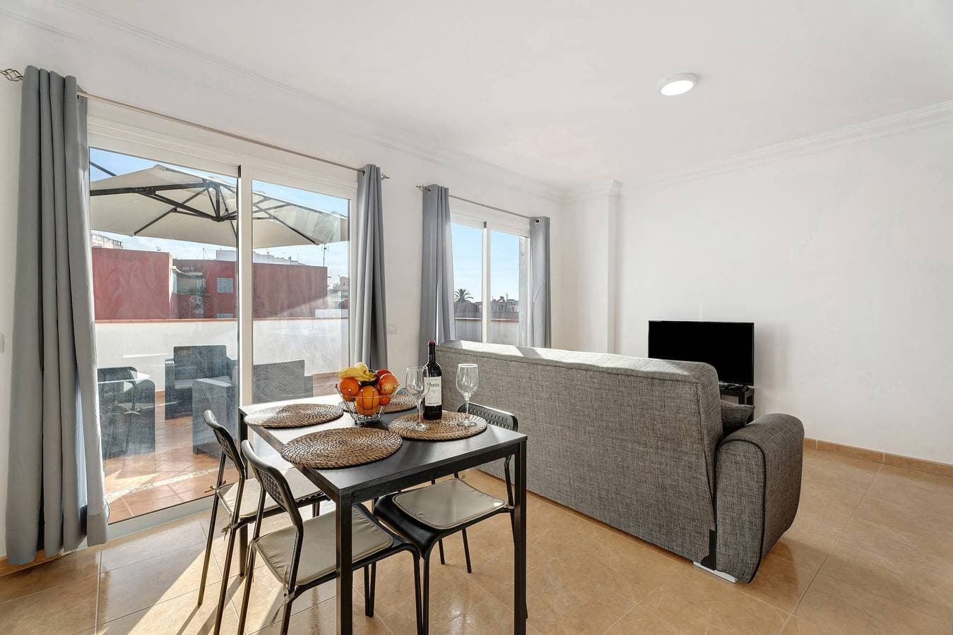 Foto 5 von 24: Ferienwohnung 'Ático San Jose' mit Meerblick, privater Terrasse und WLAN