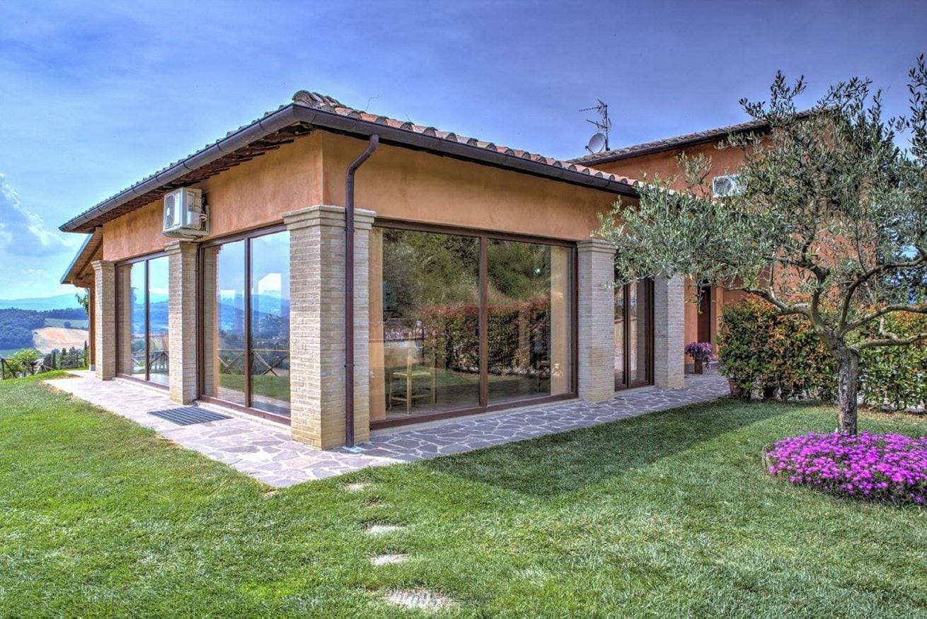 Foto 11 von 54: Villa für 12 Personen mit Pool