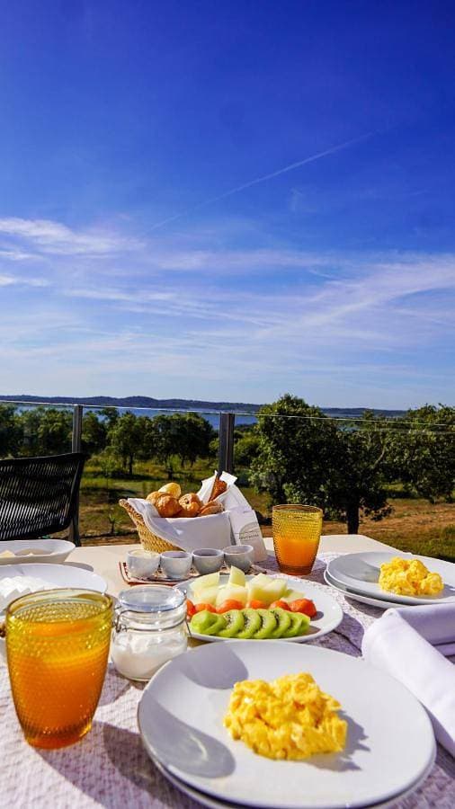 Foto 4 von 10: Suite with Country View