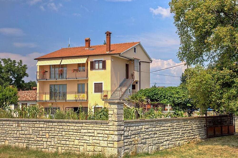 Foto 10 von 25: Ferienwohnung 807/1885 (Istrien - Kanfanar), 17000m vom Strand