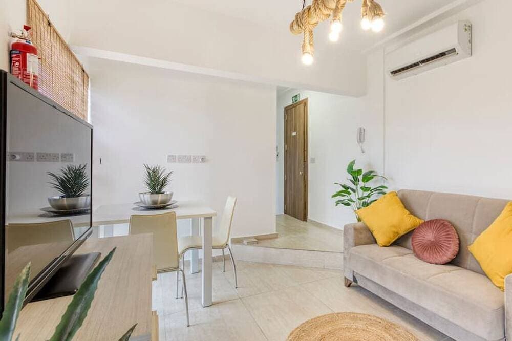 Foto 11 von 30: Charming 1Br Apt with access  to roof top terrace.