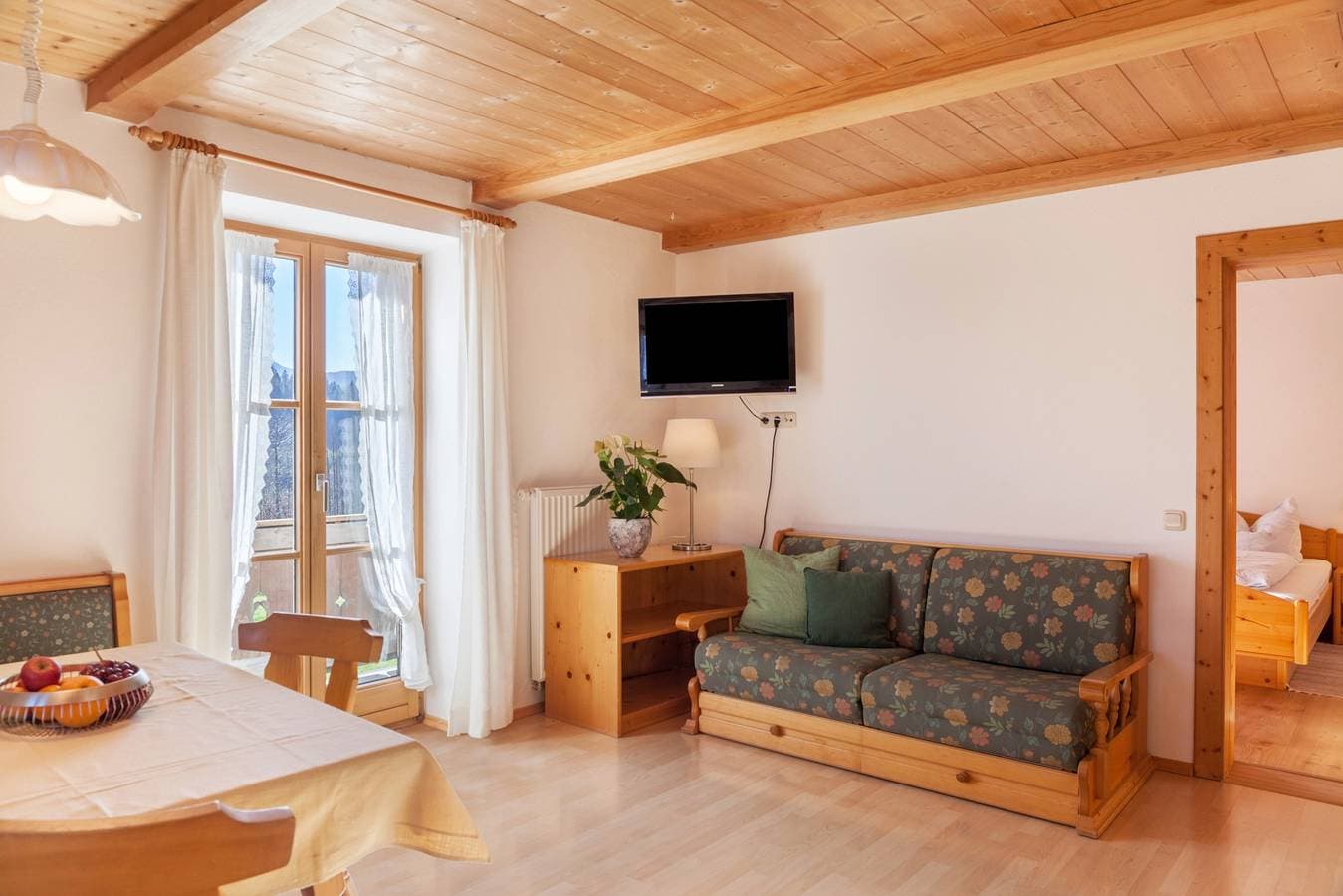 Foto 4 von 33: Ferienwohnung Guffertblick mit Bergblick, WLAN