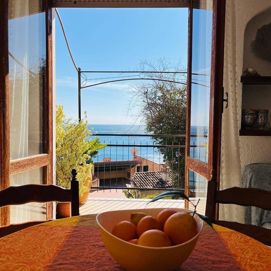 Foto 5 von 44: Apartment with Sea View