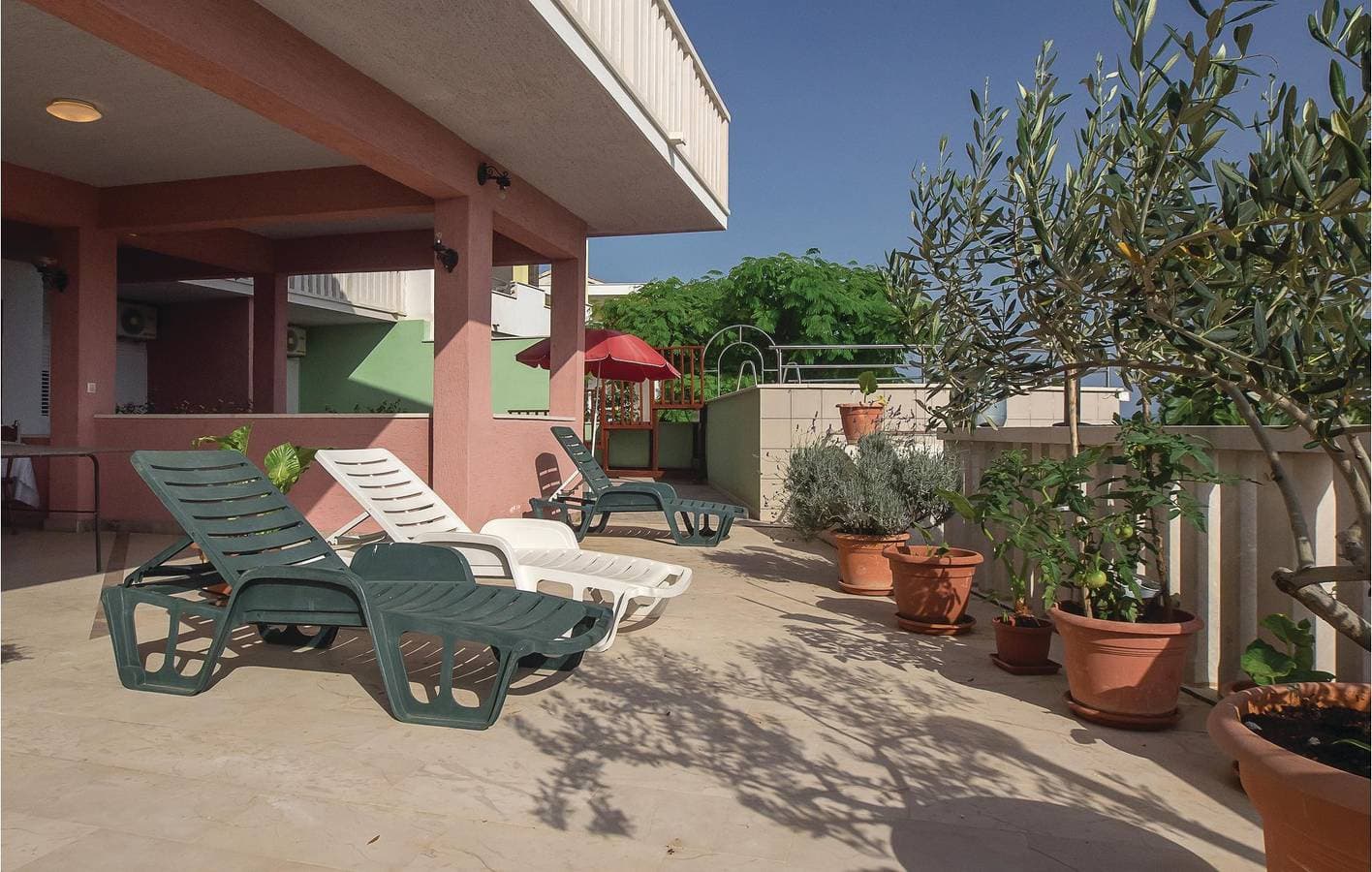 Foto 13 von 29: Reizende Ferienwohnung mit Pool, Terrasse und 2,5 km Entfernung zum Strand