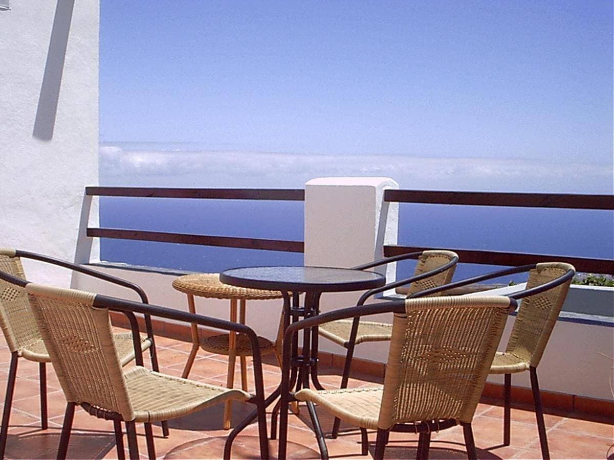 Foto 4 von 47: Two-Bedroom Cottage with Shared Terrace
