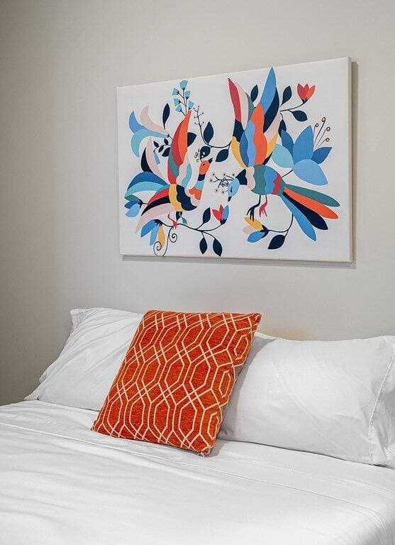Foto 4 von 29: Cozy 1Br, Pet-Friendly Suite Near Marda Loop