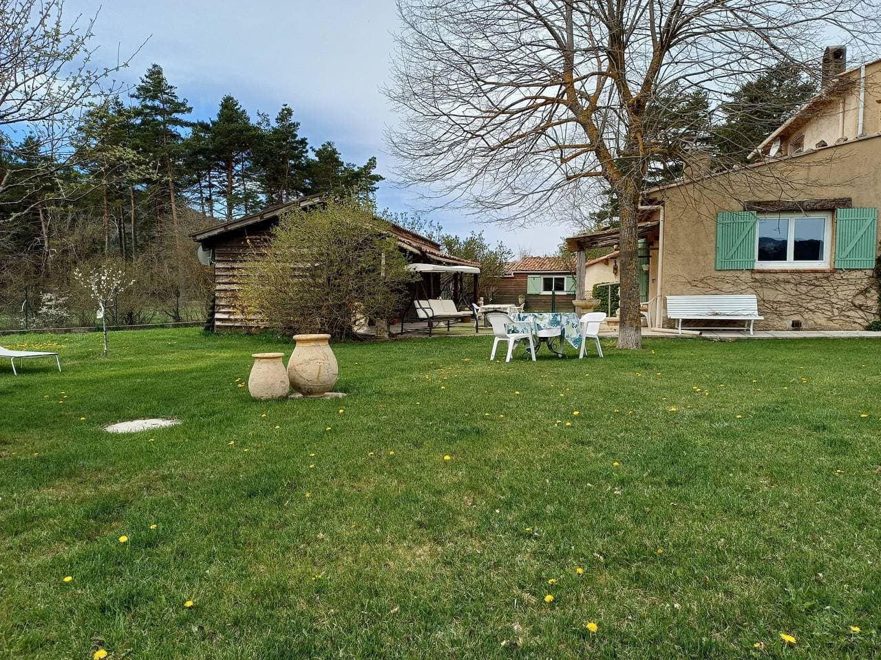Foto 11 von 45: Villa La Myreclose mit Bergblick, privater Terrasse und WLAN