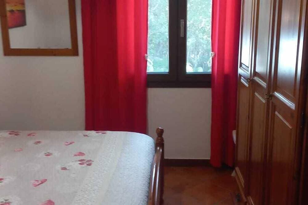 Foto 3 von 30: Unabhängige Villa mit exklusivem Grundstück Garten