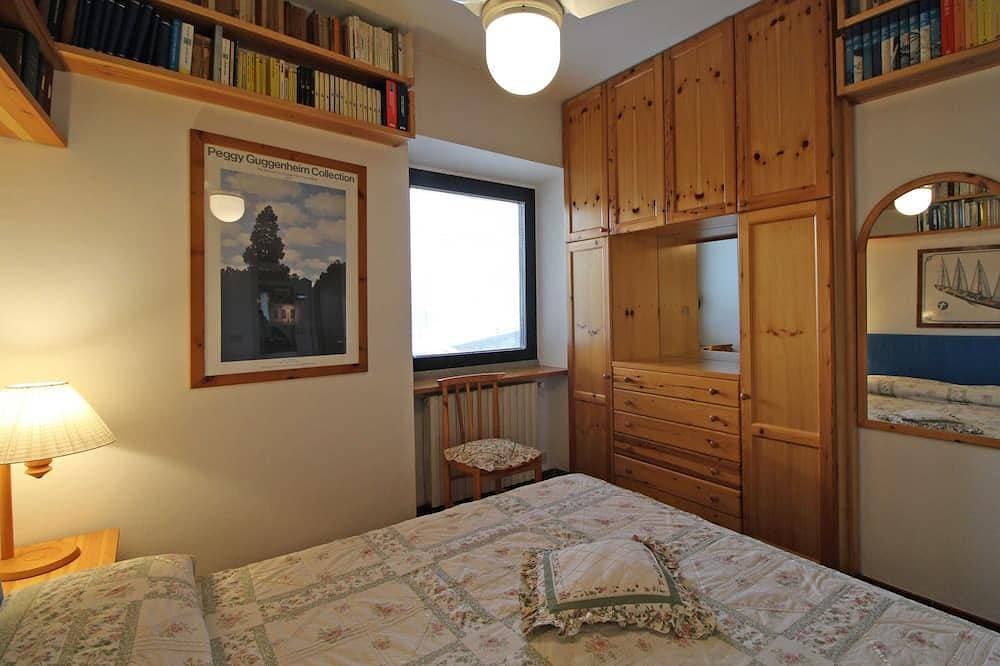 Foto 4 von 30: Zwei-Zimmer-Wohnung in Residenz mit Pool und Panoramablick auf den See in Sale Marasino