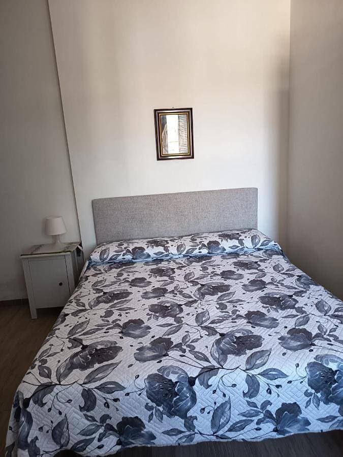 Foto 2 von 9: Double Room with Private Bathroom