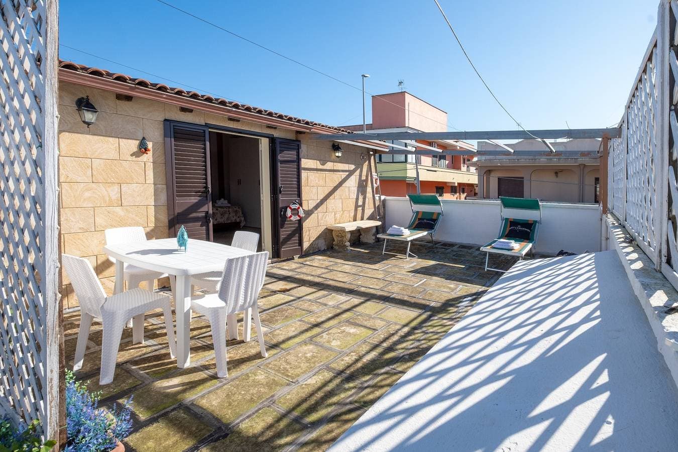 Foto 13 von 30: Boutique Villa – Loft Aura mit Gemeinschaftsterrasse, WLAN & Klimaanlage