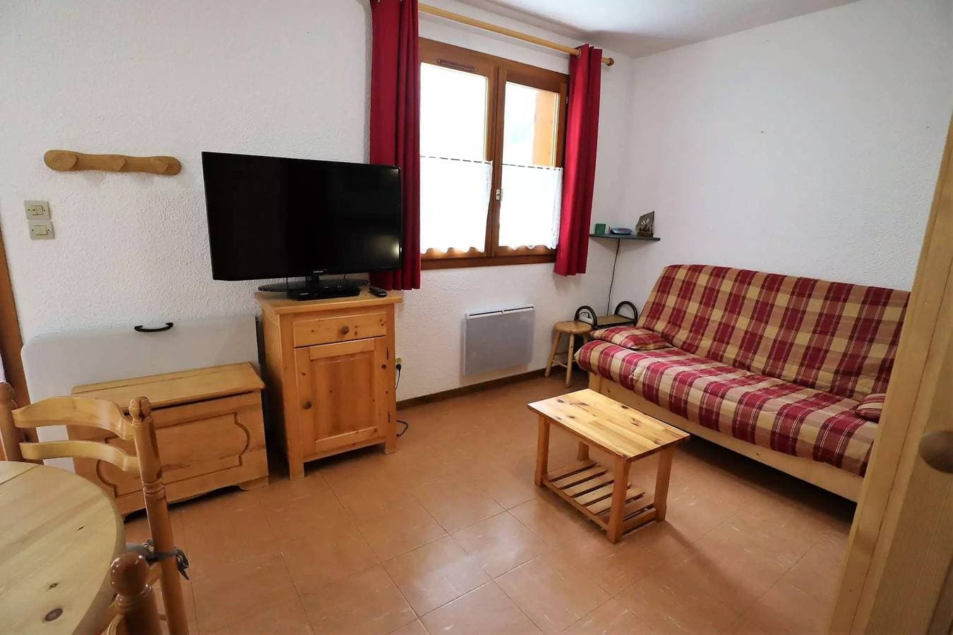 Foto 5 von 13: Studio für 2 bis 4 Personen. vor Augen geschützt mit Terrasse