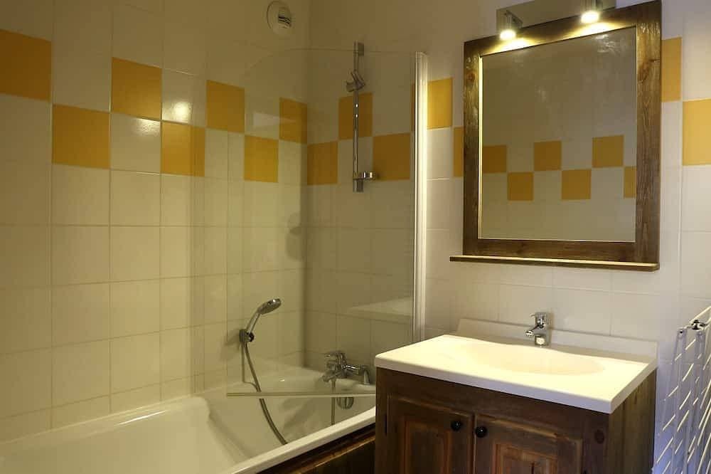 Foto 4 von 15: Geräumige Wohnung 6 Pers, Balkon, WIFI