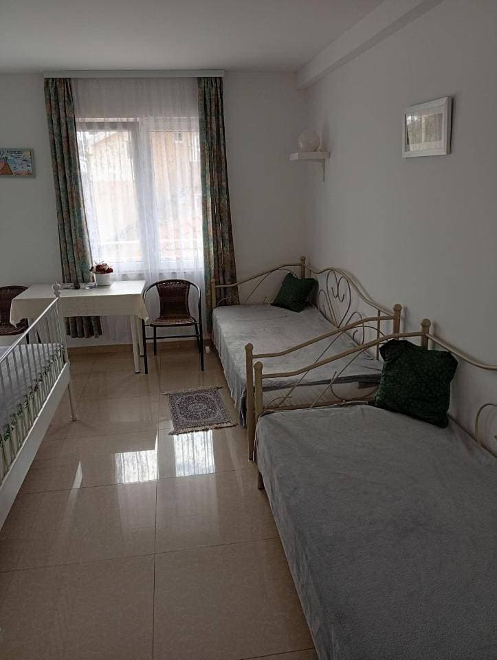 Foto 6 von 8: Quadruple Room