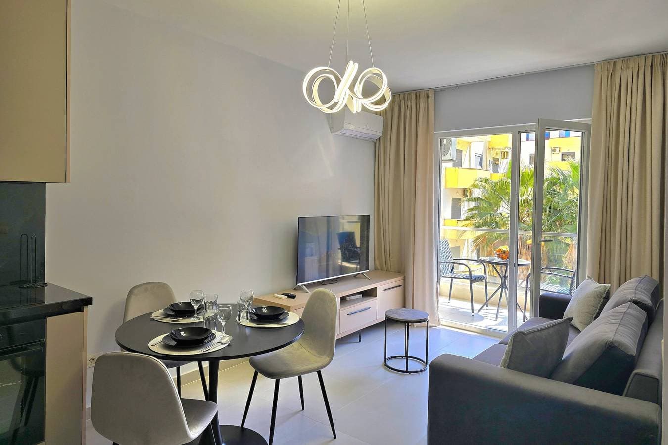 Happy Stay Apartment By The Sea 092 1
