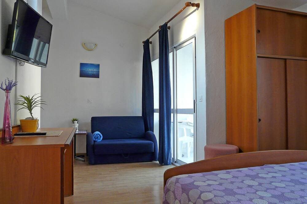 Studio Appartement mit Balkon und Meerblick Drvenik Donja vala, Makarska 1