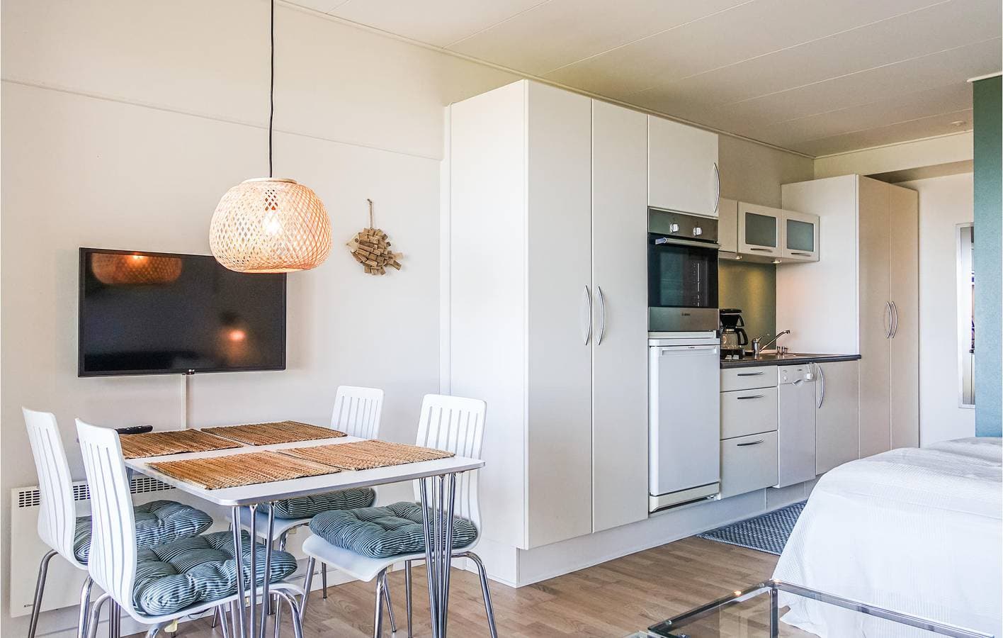 Foto 6 von 18: Ferienwohnung für 4 Personen mit Terrasse