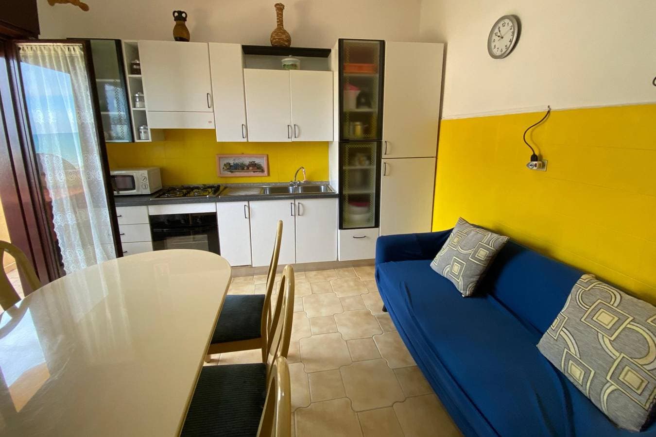 Foto 3 von 10: Ferienwohnung für 3 Personen mit Terrasse
