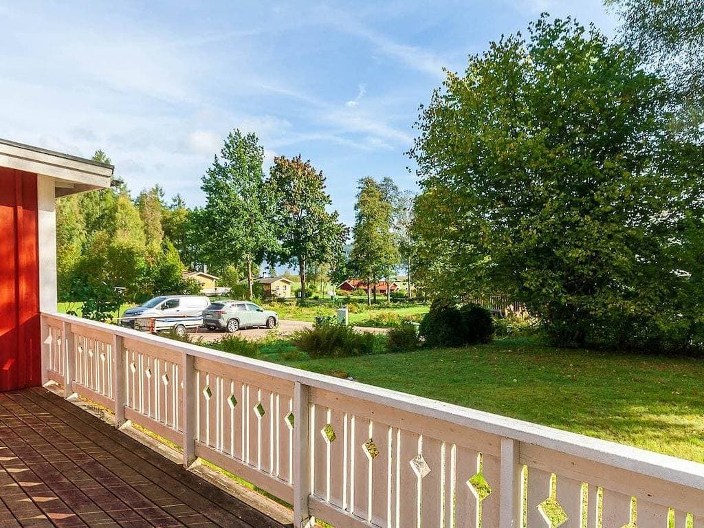 Foto 8 von 32: Ferienhaus in Alhammar mit Schwimmbecken