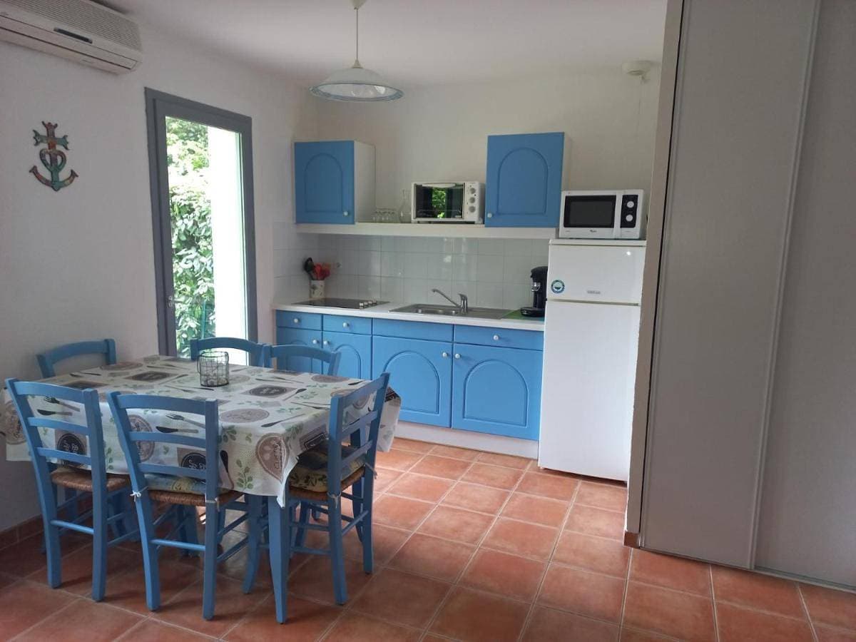 Foto 4 von 11: Two-Bedroom House