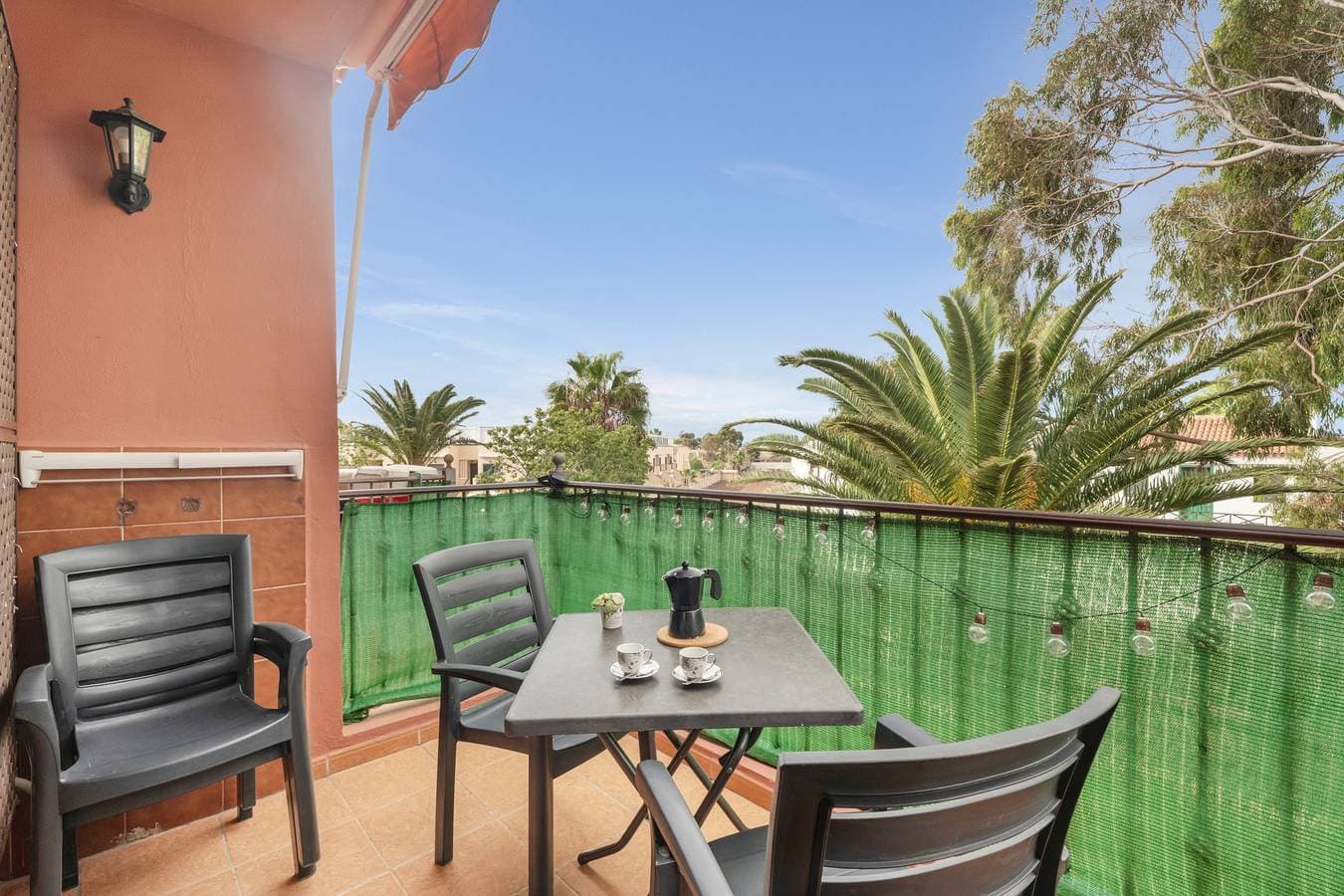 Foto 4 von 34: Urlaub 'Feel The Sun In Tenerife' mit Bergblick, Gemeinschaftspool und Gemeinschaftsgarten