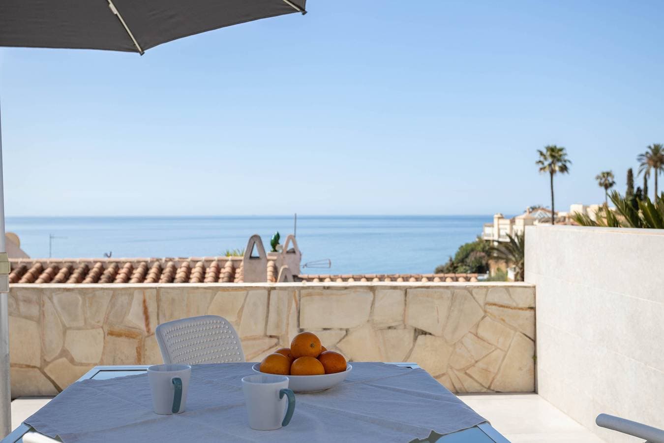 Foto 5 von 28: 'Wunderschönes Haus direkt am Meer' mit Meerblick, Garten und WLAN