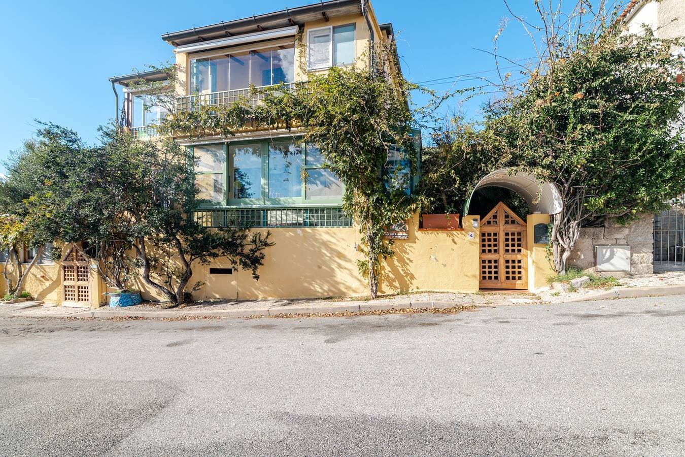 Foto 5 von 26: Zimmer 'La Chicca Di Francesca- Zimmer 2' mit privater Terrasse, WLAN und Klimaanlage