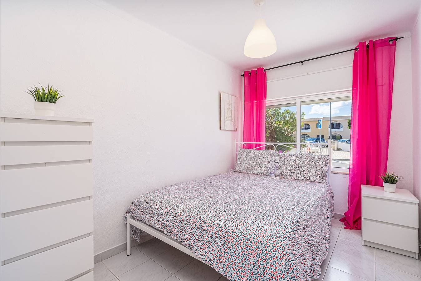 Foto 8 von 28: Apartment 'Isabel' mit Garten an den Klippen, nur 150 m vom Strand entfernt