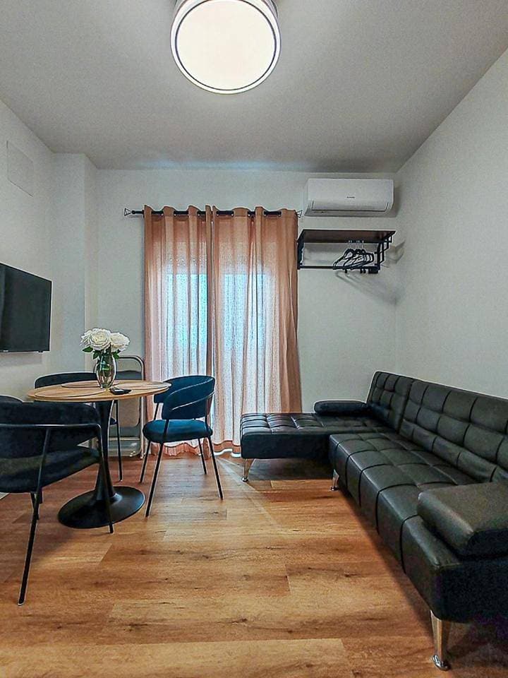 Foto 10 von 21: Three-Bedroom Apartment