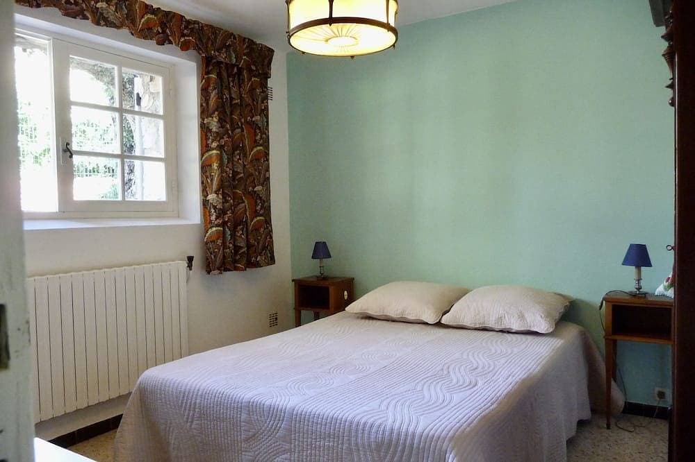 Foto 2 von 16: Pampelonne Strand-Center, Erdgeschoss eines Hauses, 2500 m2 Grundstück