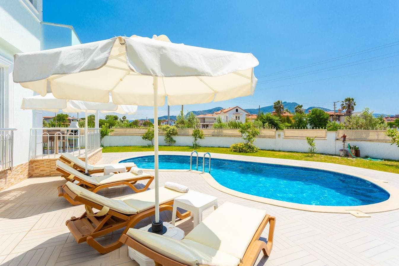 Foto 2 von 28: Villa für 8 Personen mit Terrasse