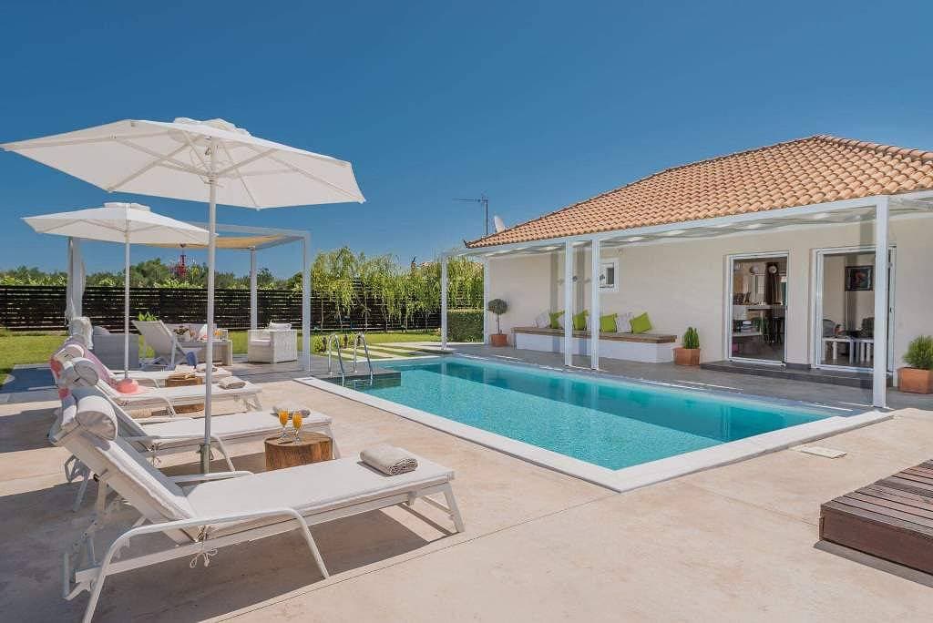 Foto 3 von 25: Villa für 4 Personen mit Garten